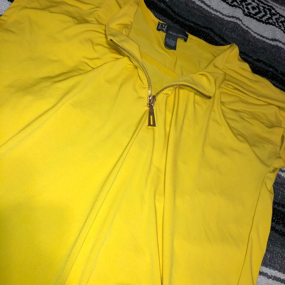 Yellow Blouse with FREE bracelets - Picture 3 of 5